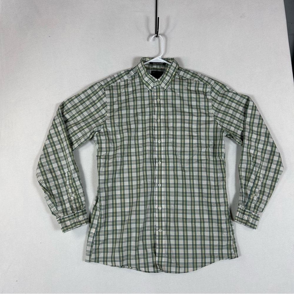 Eddie Bauer Green Plaid Casual Button Down Men’s LT Wrinkle Free Classic Fit